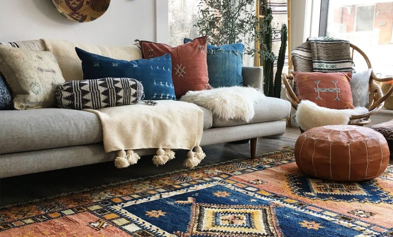 The traditional carpet, an ancestral heritage that reflects the artistic creativity of the Moroccan artisan