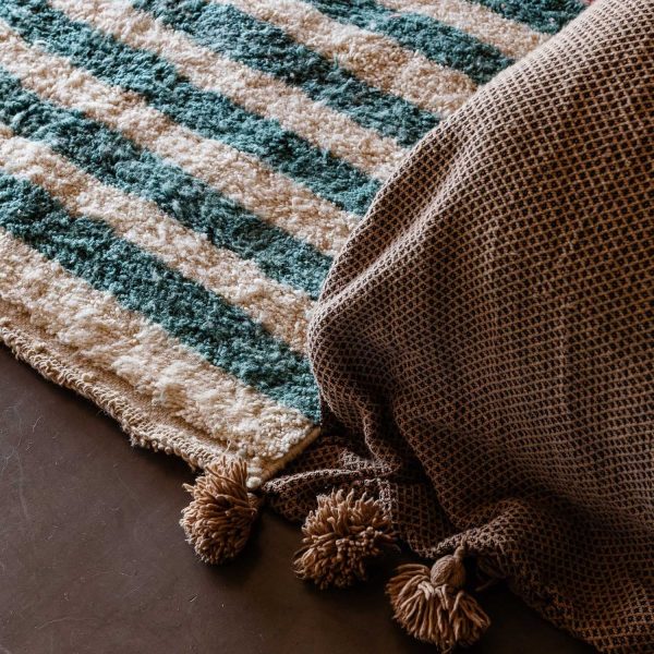 beni rugs . corner