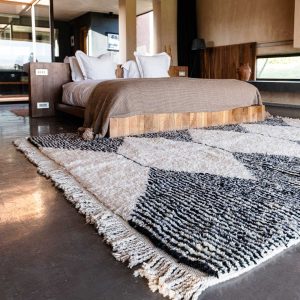 DSC_3540_1.jpg Moroccan rugs . preview