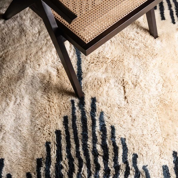 MT1673HM-159_d3cfbe2b-8c5d-462a-9565-d7842443af86.jpg Moroccan rugs . preview