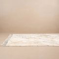 Beni mrirt rugs . left preview side