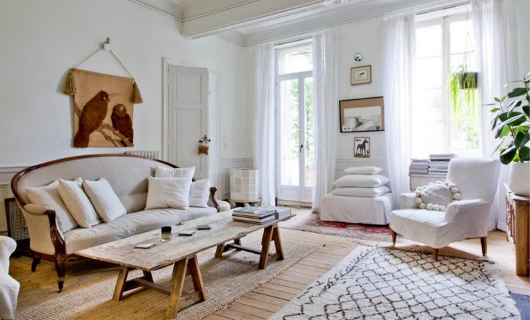 What are the Characteristics of a Moroccan Rug?